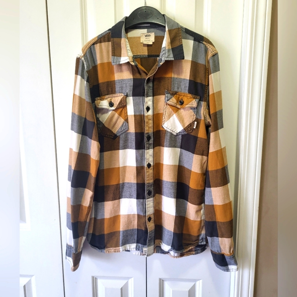 VANS - Size Medium Mustard Yellow/Tan Button-Down Plaid Shirt